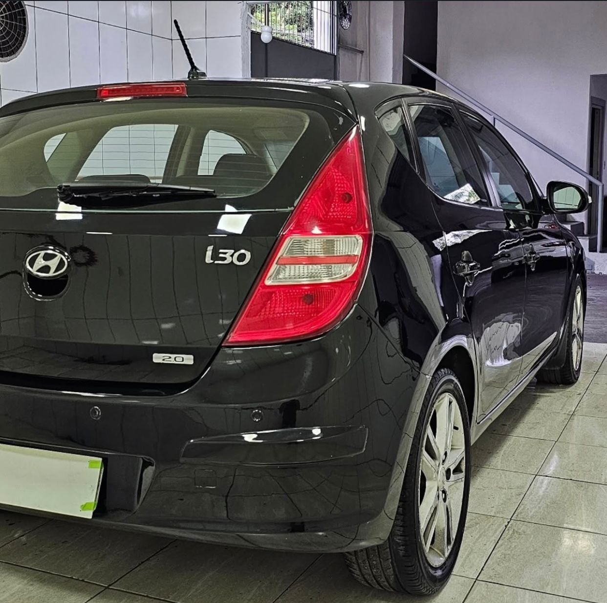 HYUNDAI I30 2.0 16V 145CV 5P AUTOMÁTICO – 2012