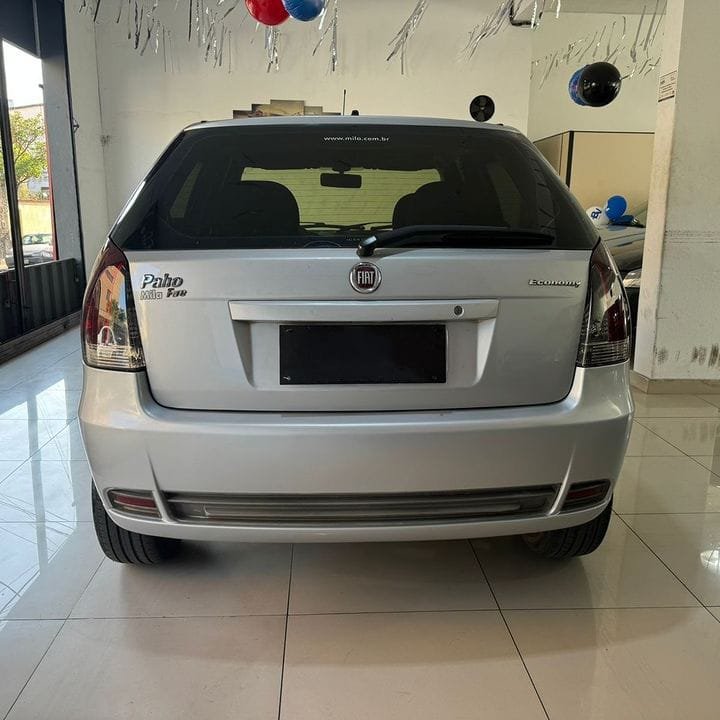 FIAT PALIO CELEBRATION 2010