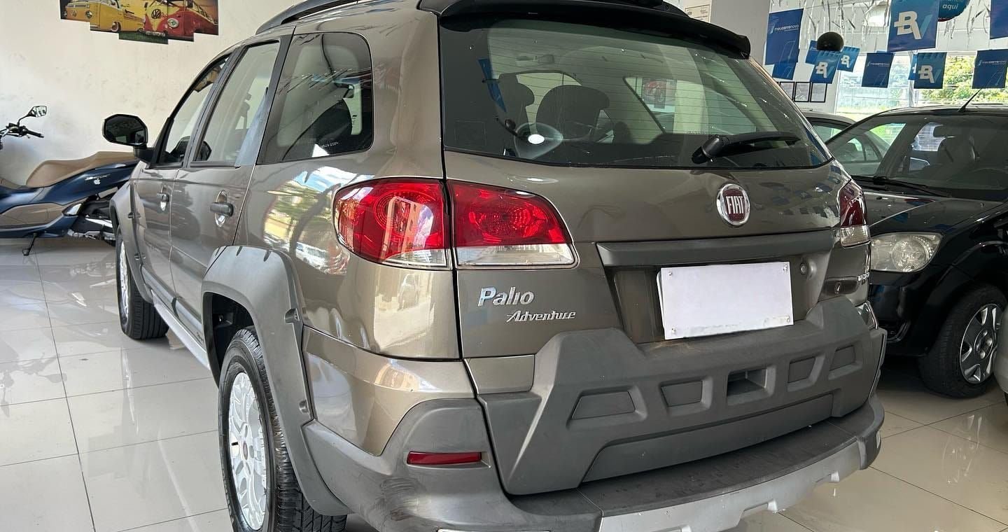 FIAT PALIO WEEKEND LOCKER 2011