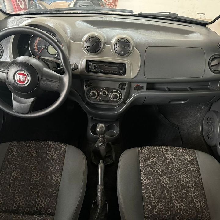 FIAT UNO VIVACE 1.0 2011